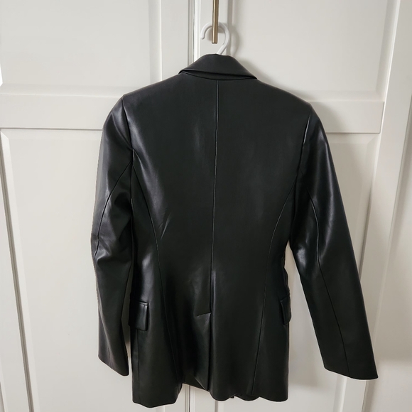 ZARA Black faux leather blazer padded shoulder Size M - Picture 6 of 7